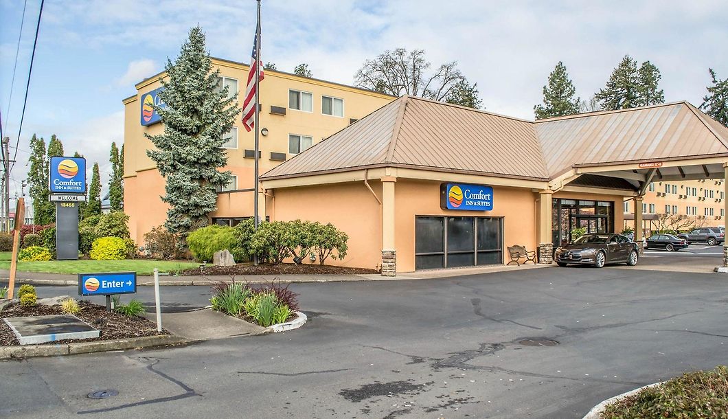 Comfort Inn Suites West Beaverton Low Rates No Hidden Fees